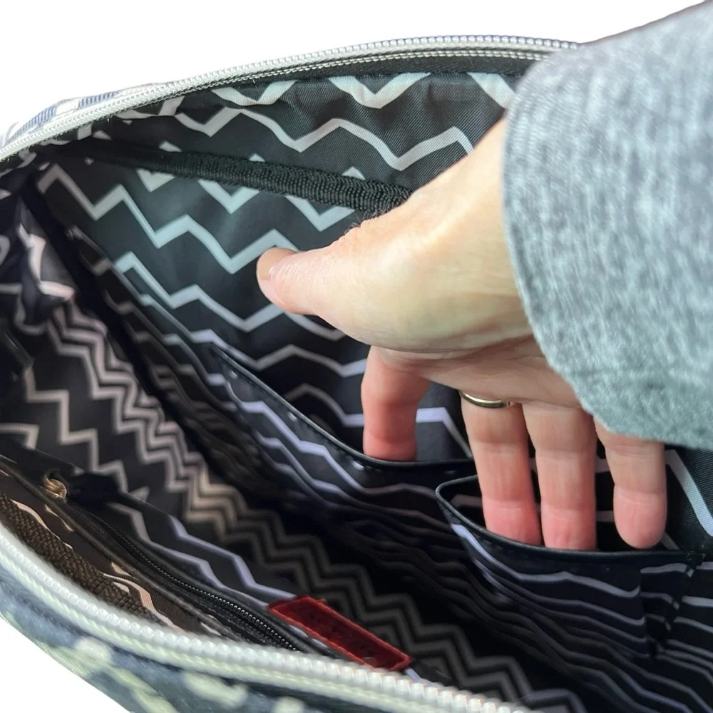 Missoni Target Zig Zag Messenger Bag Crossbody Computer Tote Travel Collectible
